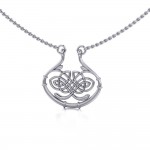 Une particularité de la fierté celtique ~ Celtic Knotwork Sterling Silver Necklace Jewelry