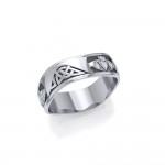 The love that never fades ~ Celtic Knotwork Claddagh Sterling Silver Ring