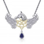 Cheval celtique Pegasus avec collier en argent d’aile et en or