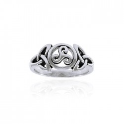 Celtic Trinity Knot Ring 