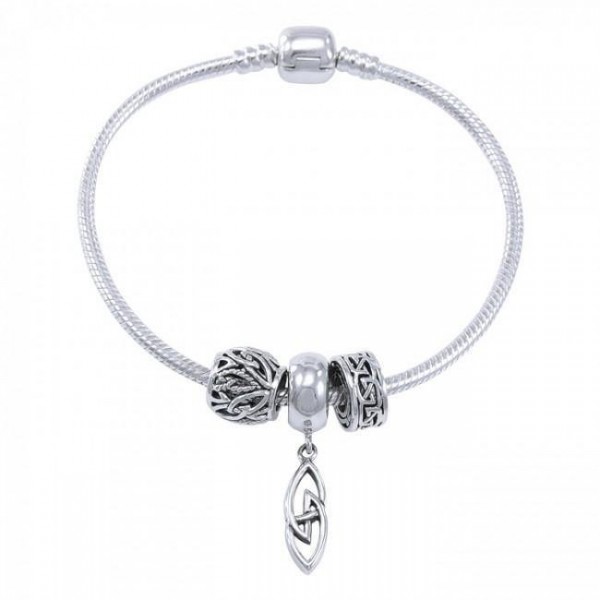 A traditional concept thatbs endless ~ Celtic Knotwork Sterling Silver Bead Bracelet Jewelry