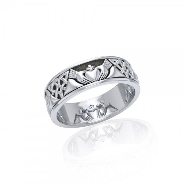 A love to last a lifetime ~ Celtic Knotwork Claddagh Sterling Silver Ring