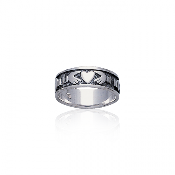 Irish Claddagh Silver Ring