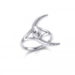 A Glimpse of the Crescent Moons Beginning ~ Silver Jewelry Ring