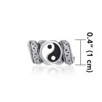 Symbole Yin Yang avec perle d’argent accentuée celtique