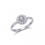 Small Daisy Flower Silver Ring