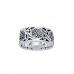 A star-like weave ~ Celtic Triquetra Star Sterling Silver Ring