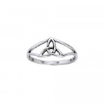 Celtic Triquetra Knot Silver Ring
